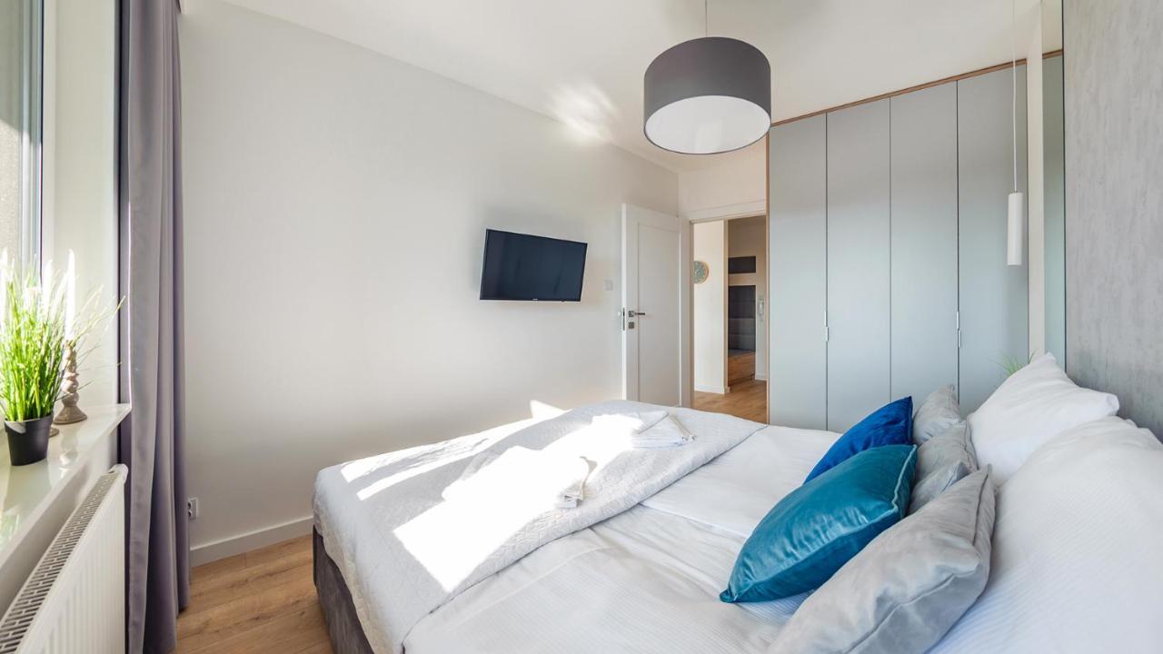 Lux 17 F Perlowa Przystan- Apartament *